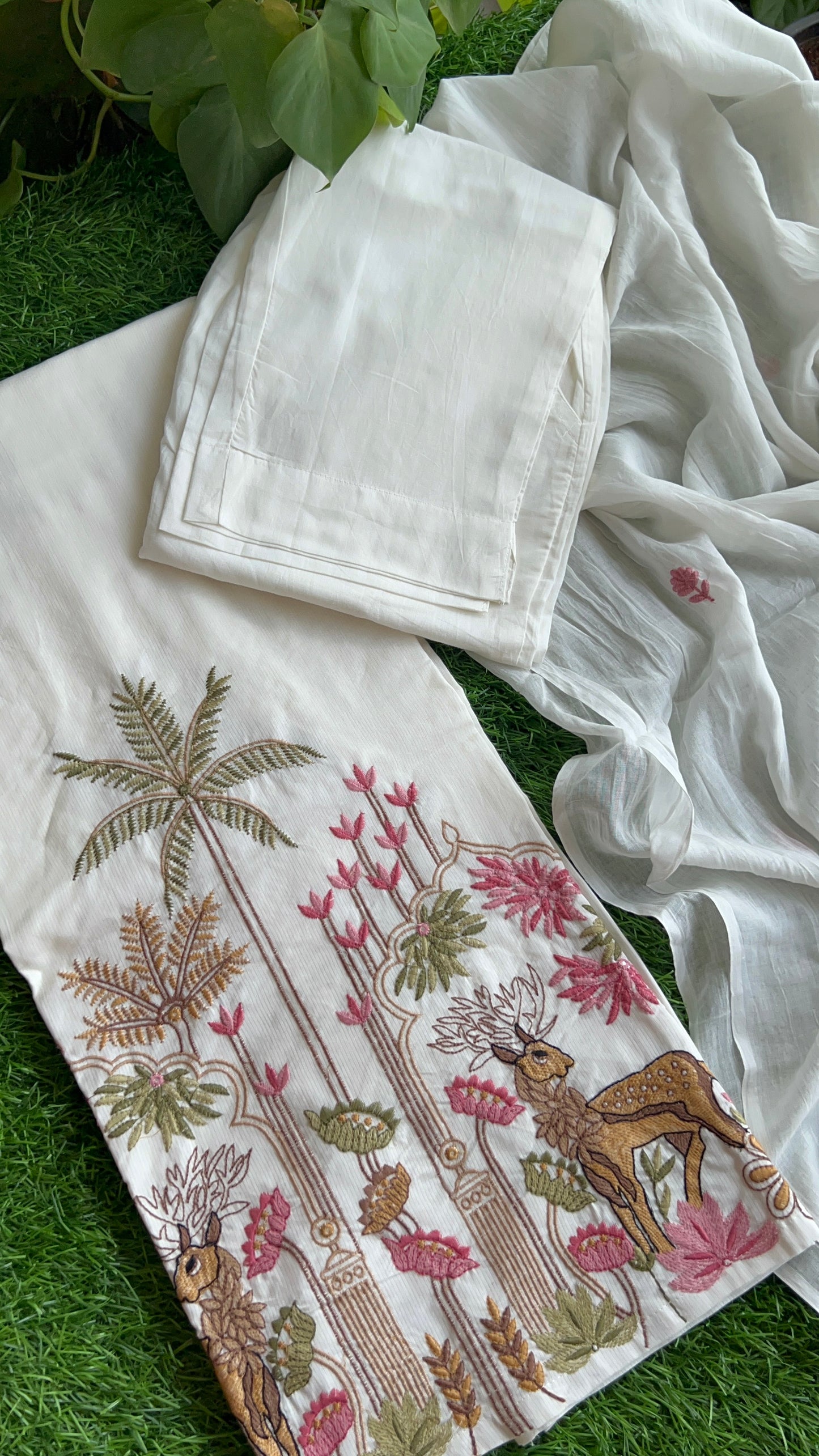 Needle Art Embroidered 3-Pc Suit Set White