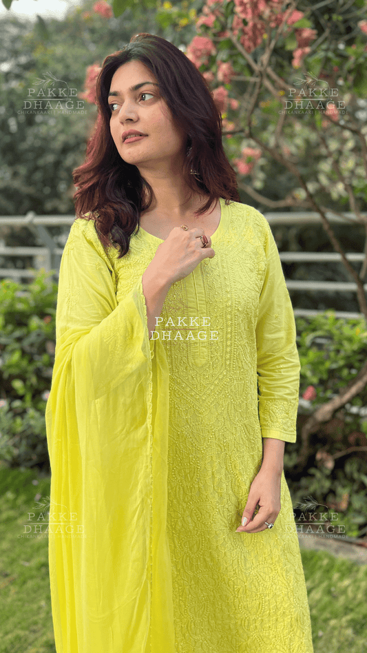 Inayat Resham Dhaaga Mulmul Kurta & Kurta Sets - Lemon Green