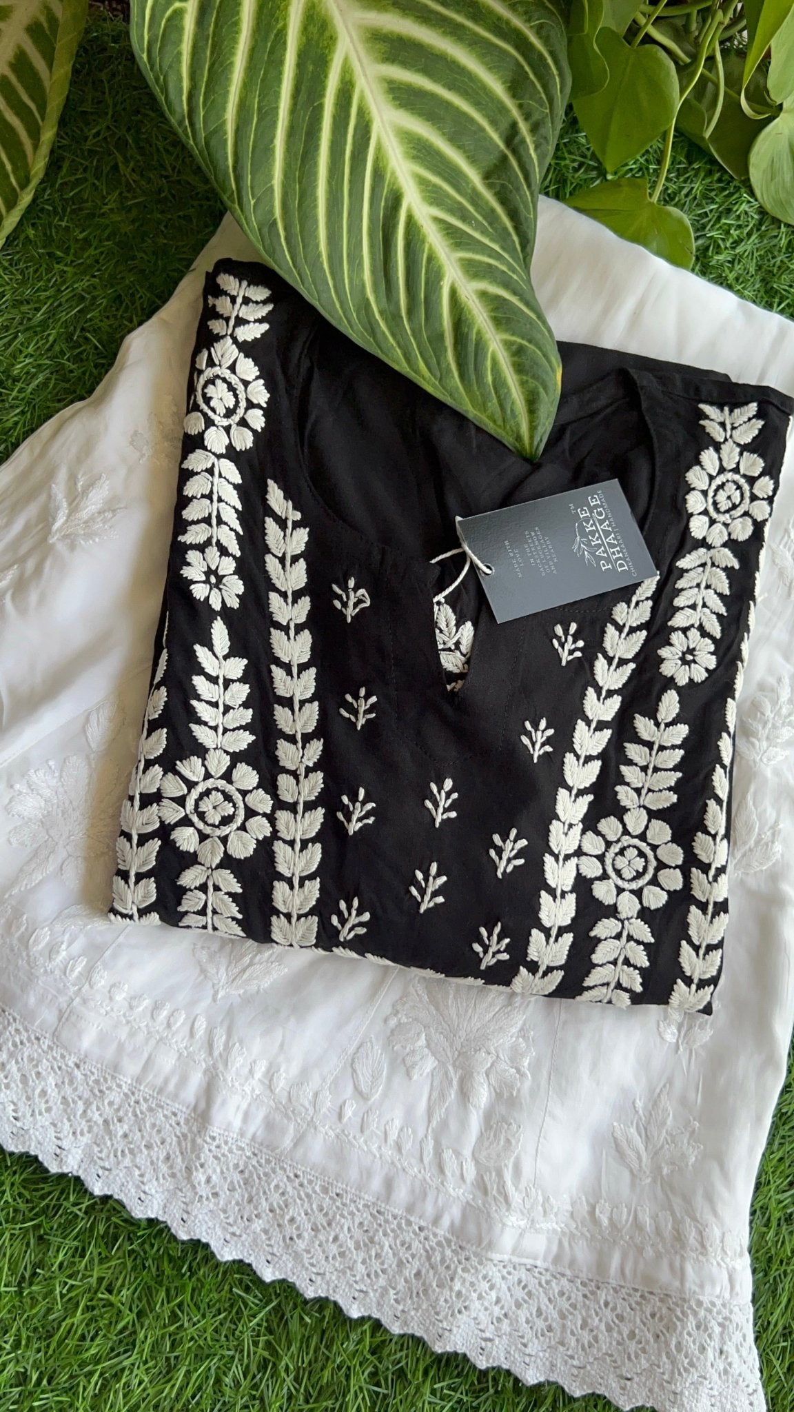 Zaheen Chikankari Kurti - Black