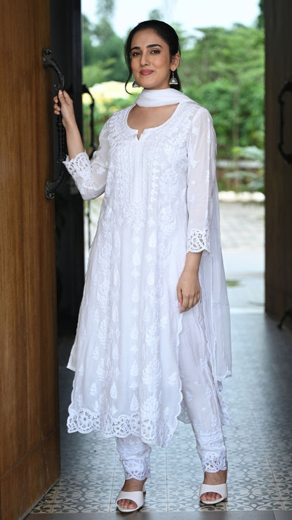 Zeenat Chikankari Lace Cutwork Kurta Set with Dupatta 3-Pc Set - Crystal White