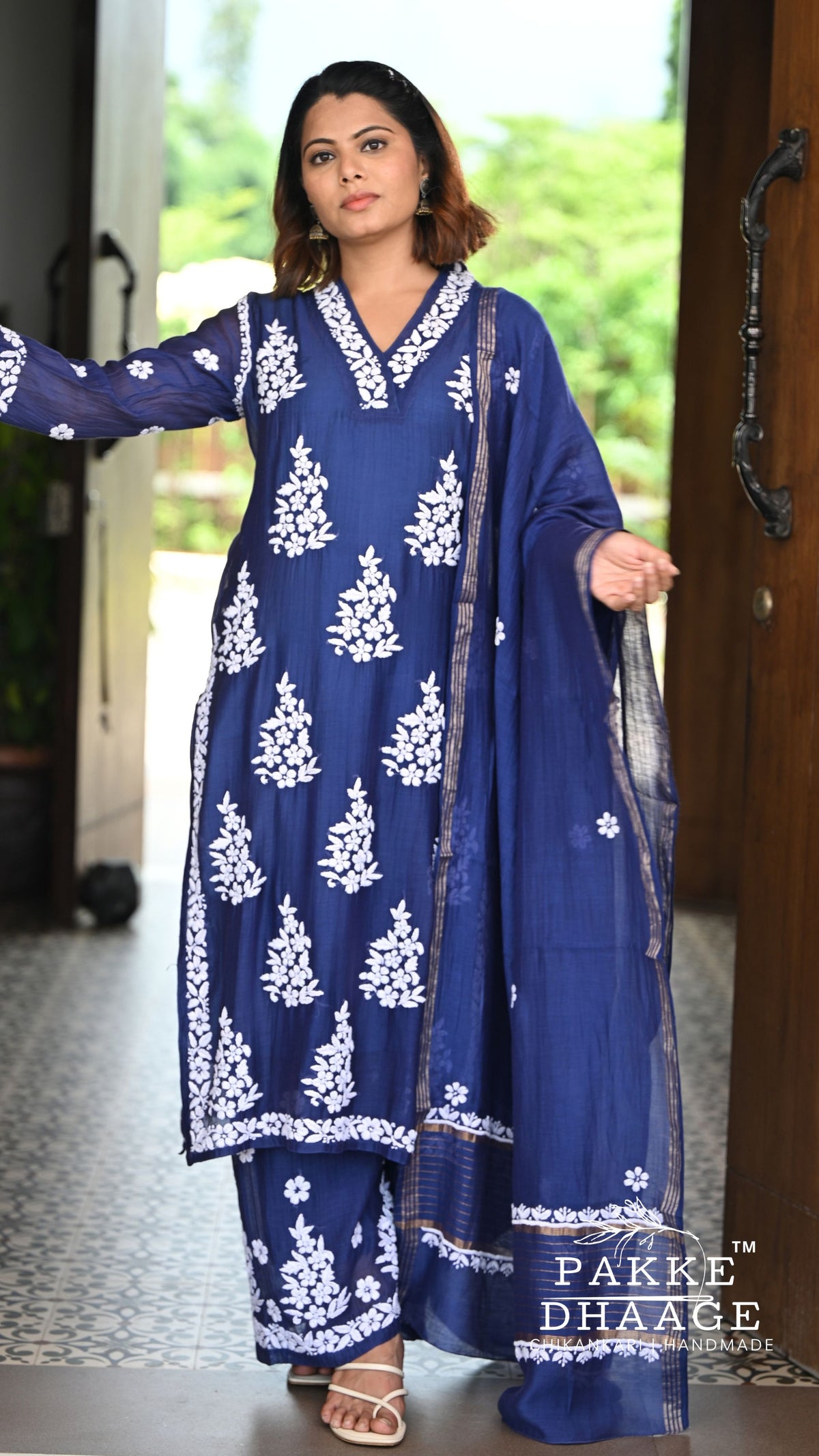 Alizeh Pure Chanderi 4-pc Chikankari Sets - Royal Indigo