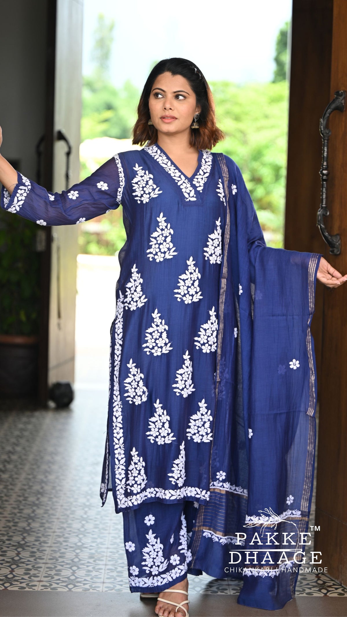 Alizeh Pure Chanderi 4-pc Chikankari Sets - Royal Indigo