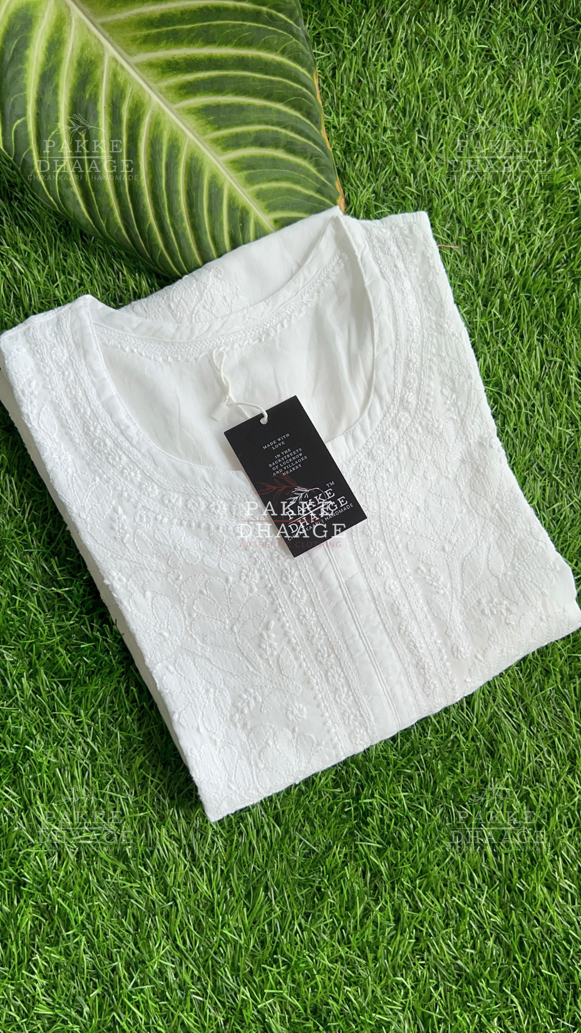 Zarah Pure Mulmul Chikankari Kurta - Moonlight White