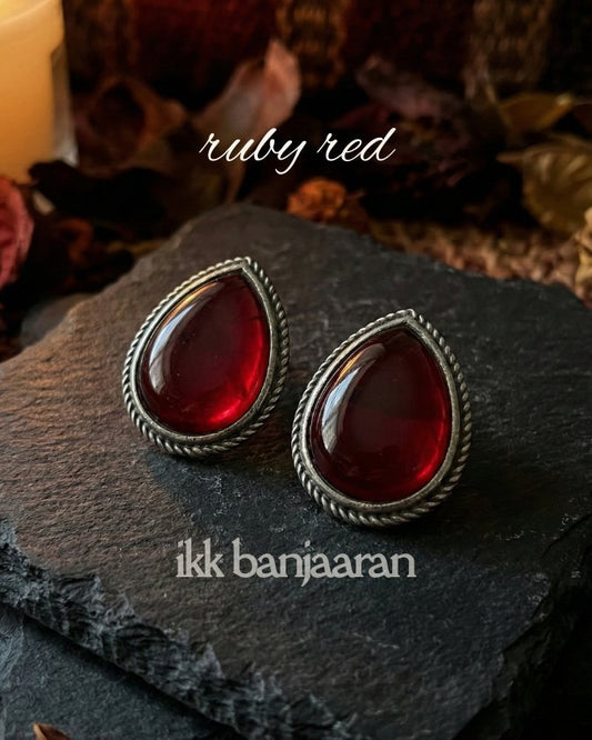 Gomti Teardrop Studs Ruby Red