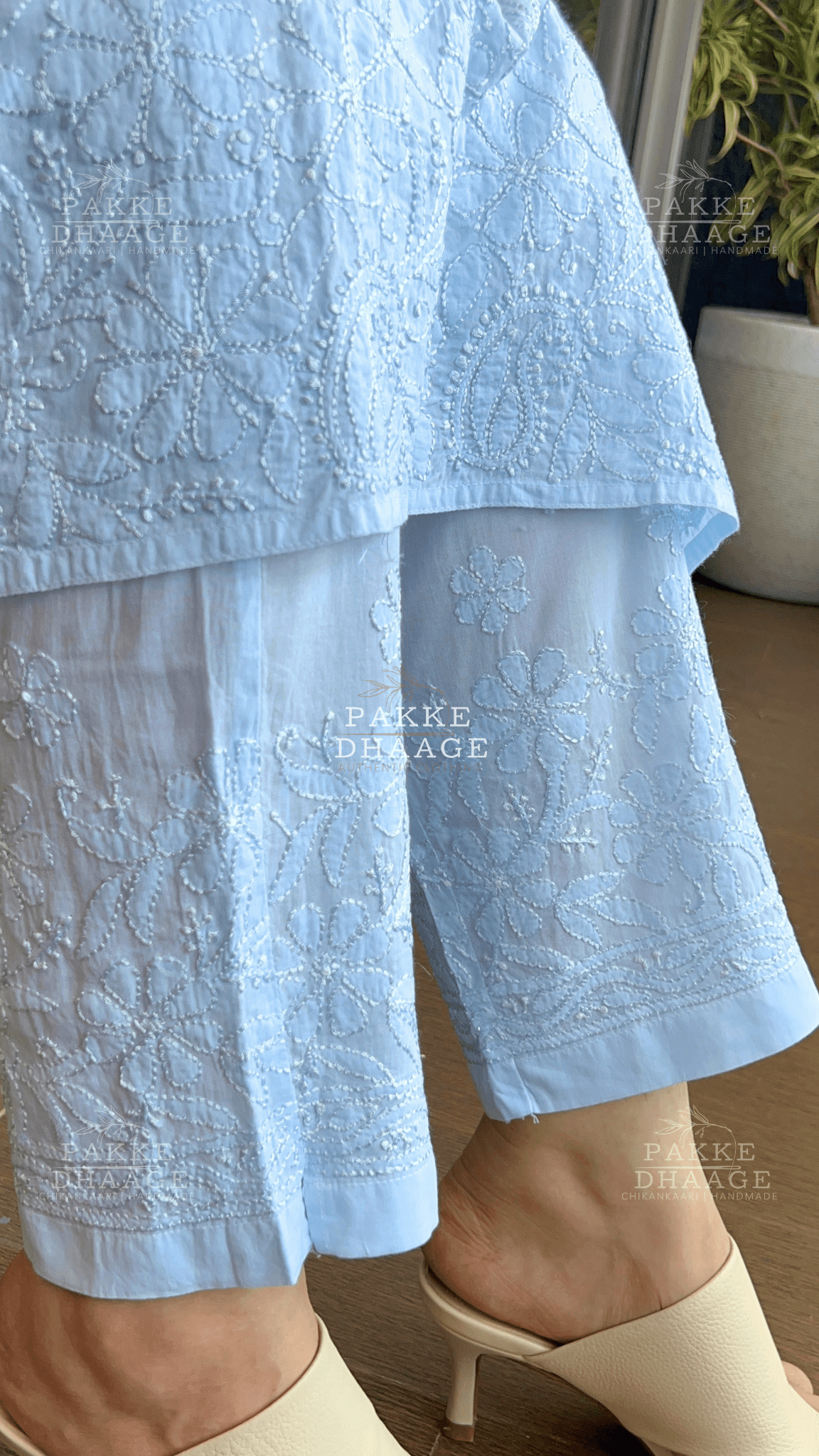 Inayat Resham Dhaaga Mulmul Kurta & Kurta Sets - Baby Blue