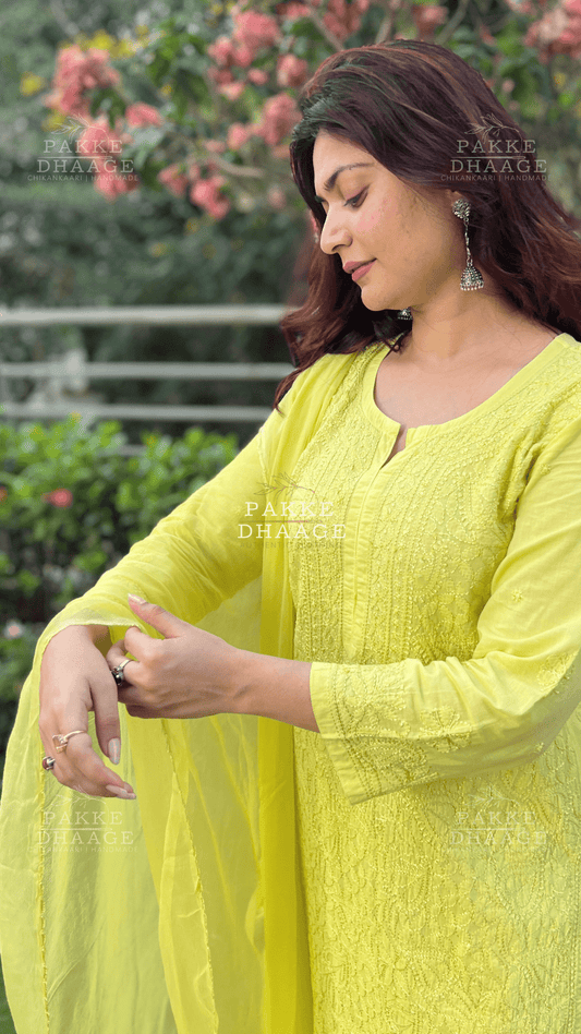 Inayat Resham Dhaaga Mulmul Kurta & Kurta Sets - Lemon Green