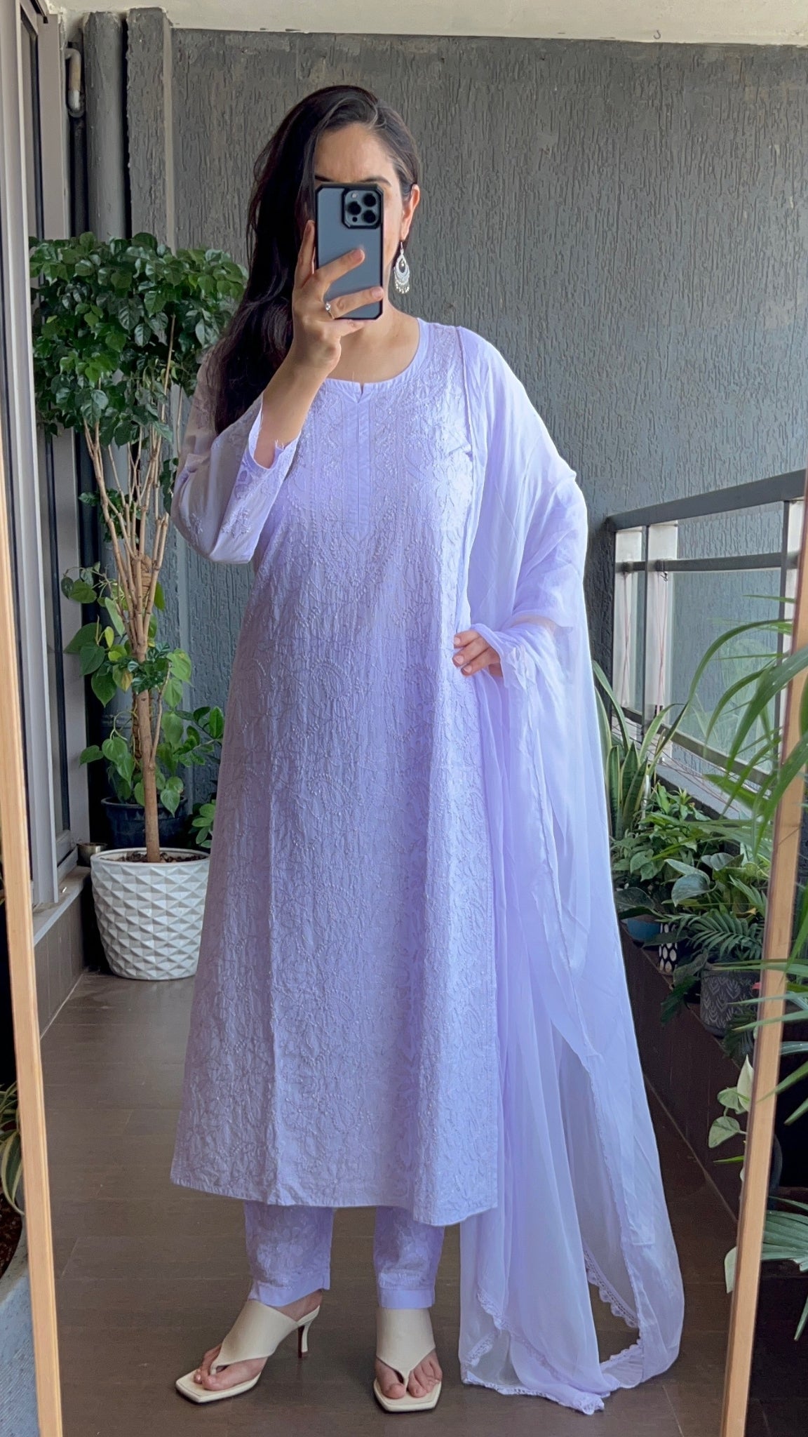 Inayat Resham Dhaaga Mulmul Kurta & Kurta Sets - Lilac