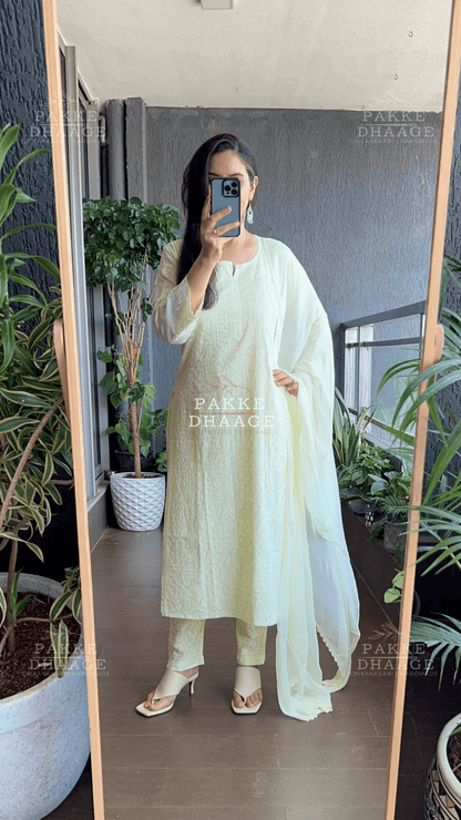 Inayat Resham Dhaaga Mulmul Kurta & Kurta Sets - Lime Yellow