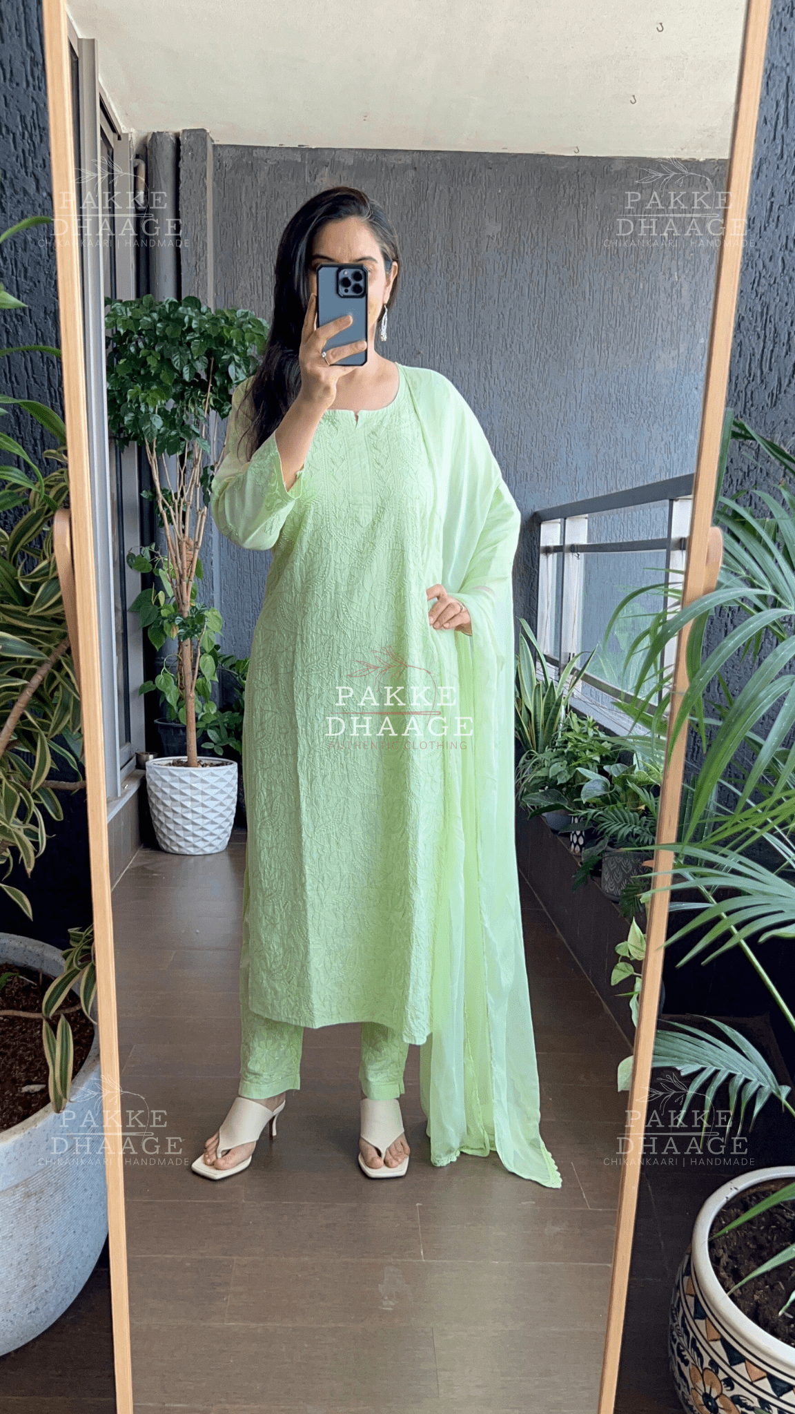 Inayat Resham Dhaaga Mulmul Kurta & Kurta Sets - Paradise Green