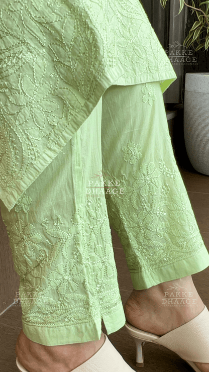 Inayat Resham Dhaaga Mulmul Kurta & Kurta Sets - Paradise Green