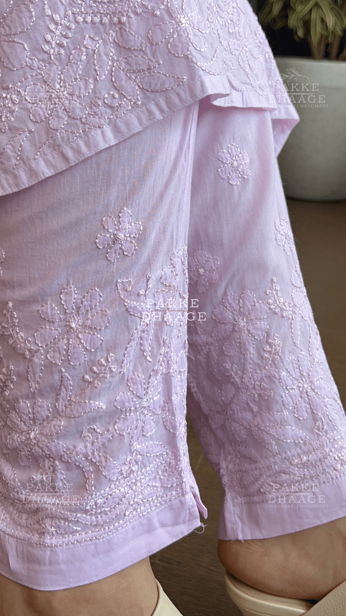 Inayat Resham Dhaaga Mulmul Kurta & Kurta Sets - Pastel Pink