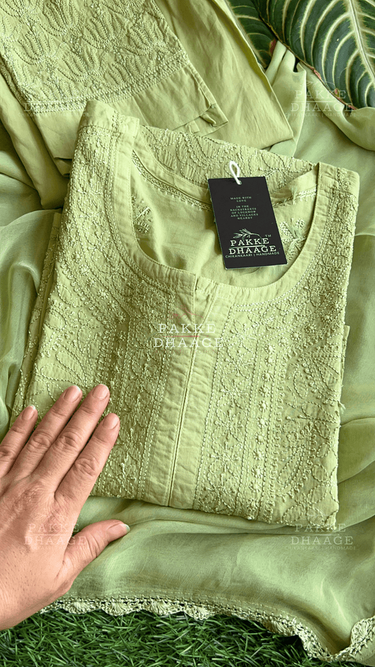Inayat Resham Dhaaga Mulmul Kurta & Kurta Sets - Sage Green