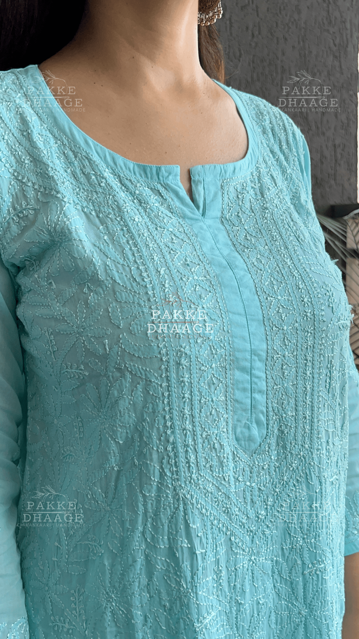 Inayat Resham Dhaaga Mulmul Kurta & Kurta Sets - Turquoise Blue