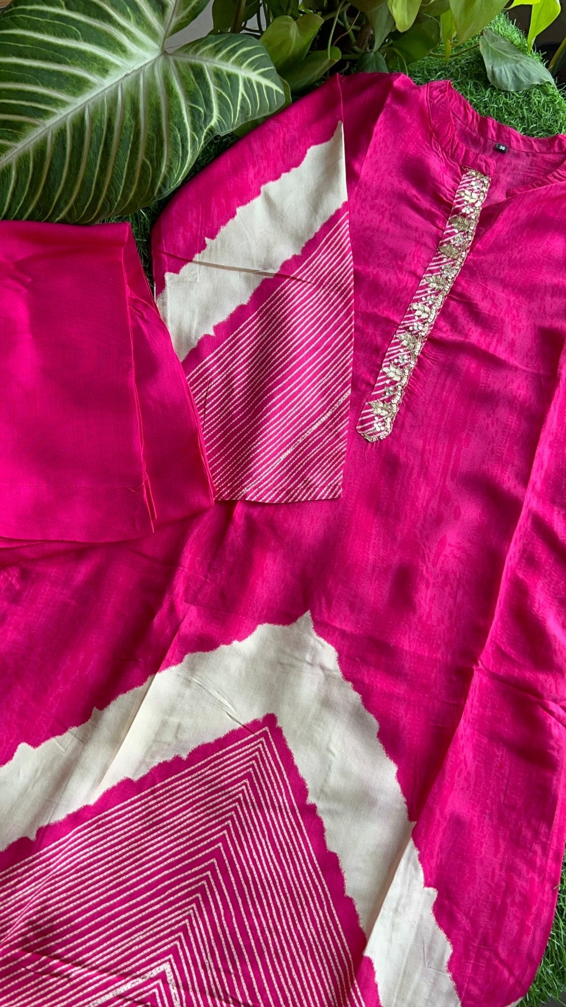 Muslin Muse Kurta 2pc Kurta Pant Set Hot Pink