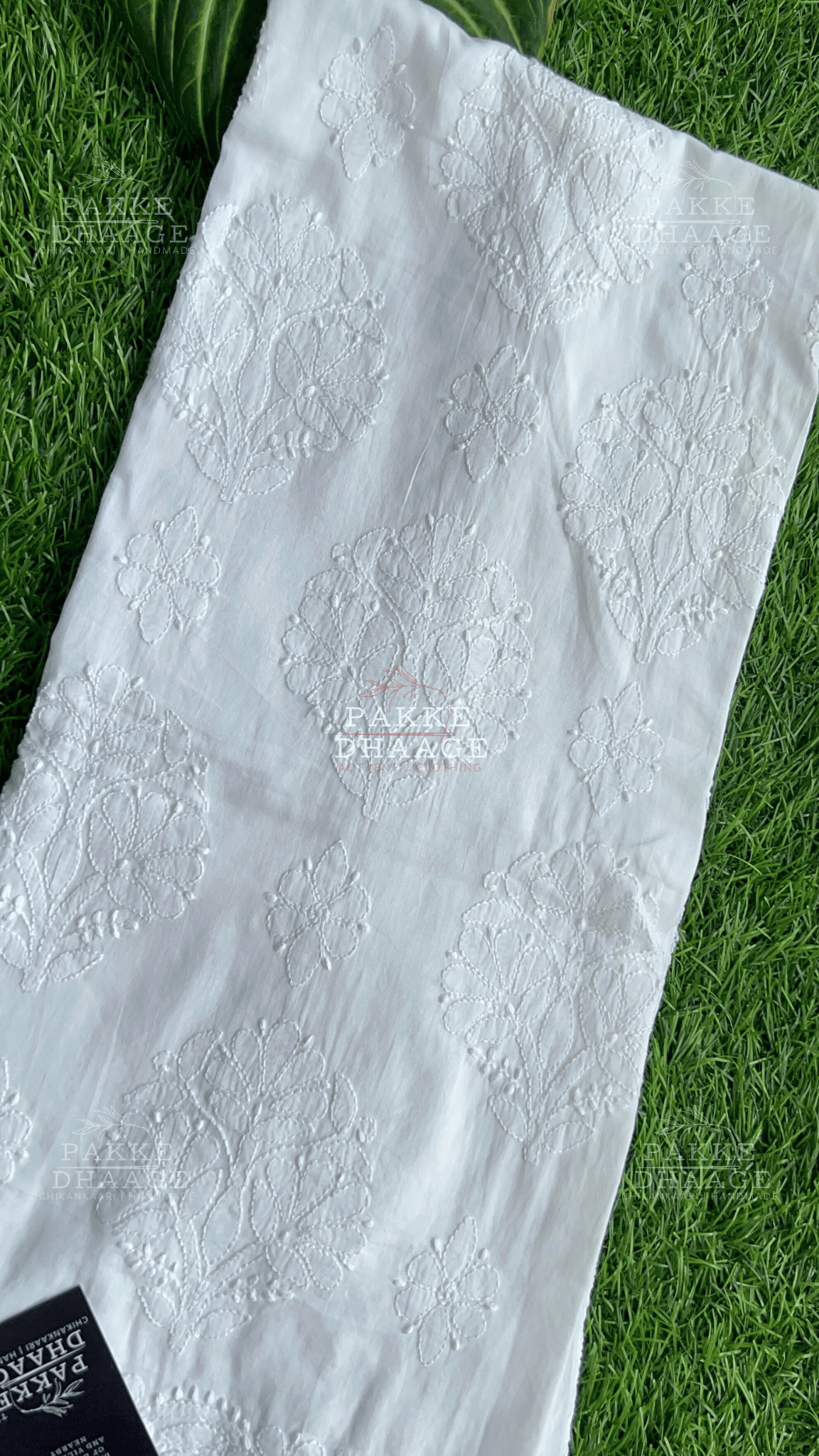 Zarah Pure Mulmul Chikankari Kurta - Moonlight White