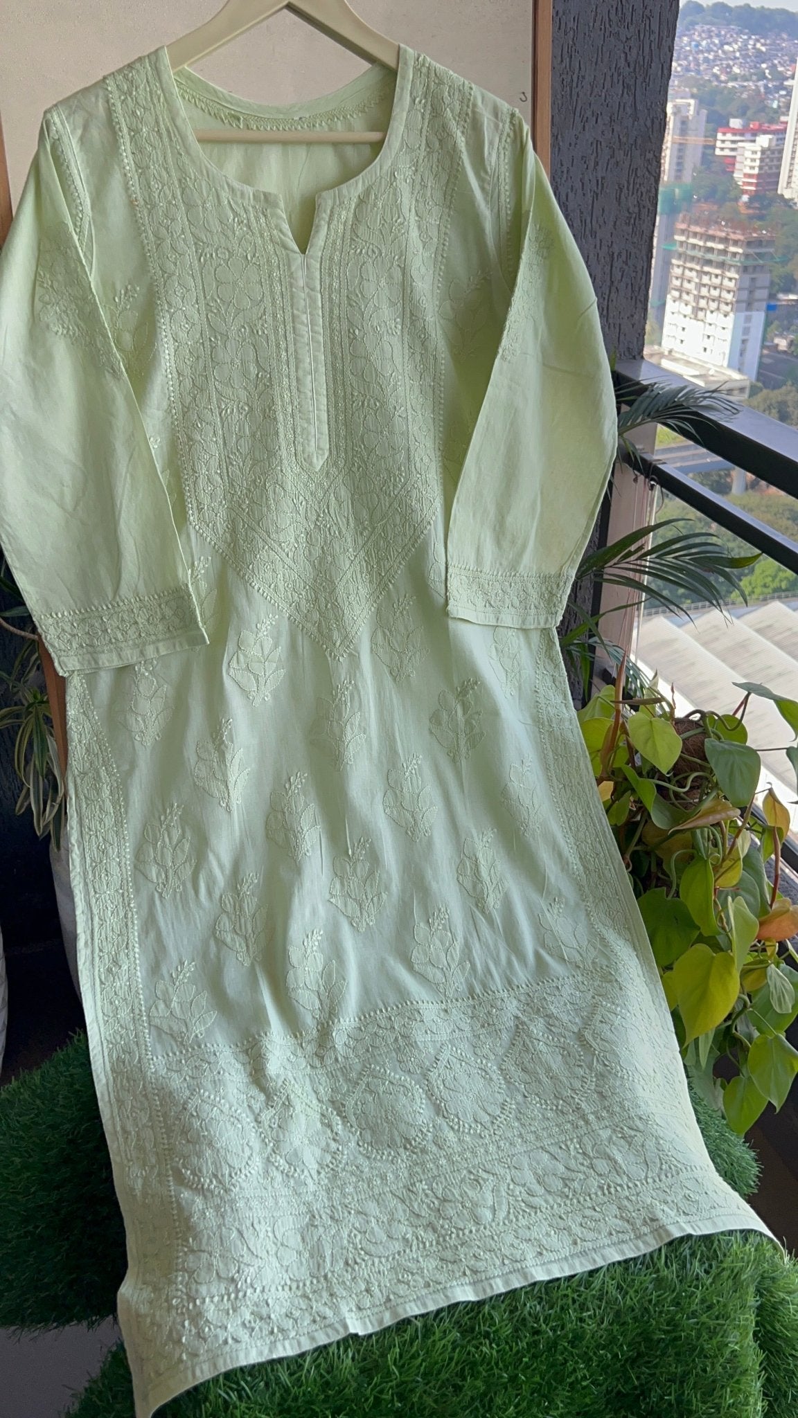 Zoya Pure Mulmul Chikankari Kurta - Pastel Green